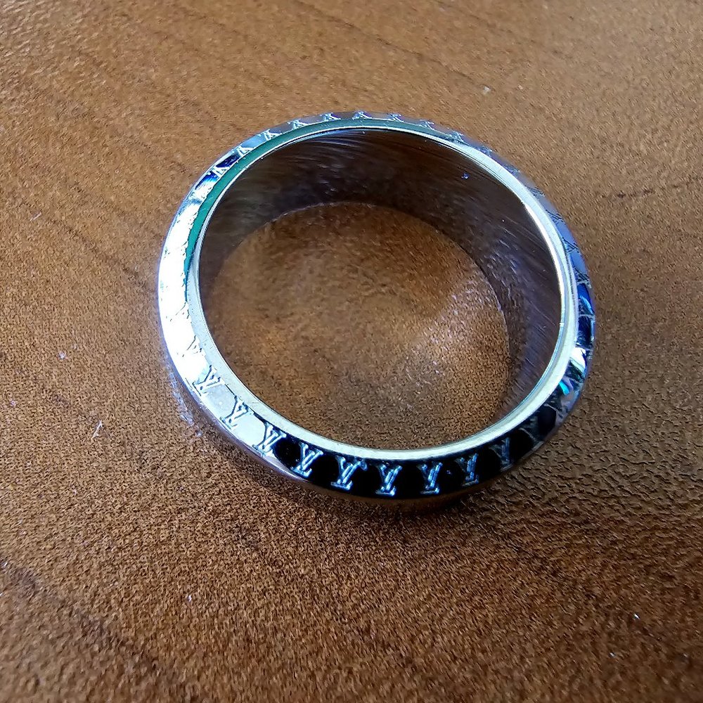 Louis Vuitton ring